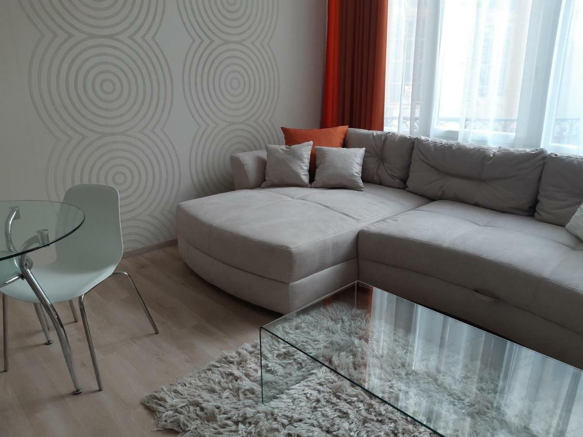 Modern, Quiet & Cozy Apartment In The Middle Of Downtown Near Danube At Fashion Street Budapeste Exterior foto