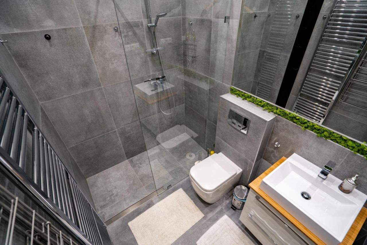 Modern, Quiet & Cozy Apartment In The Middle Of Downtown Near Danube At Fashion Street Budapeste Exterior foto